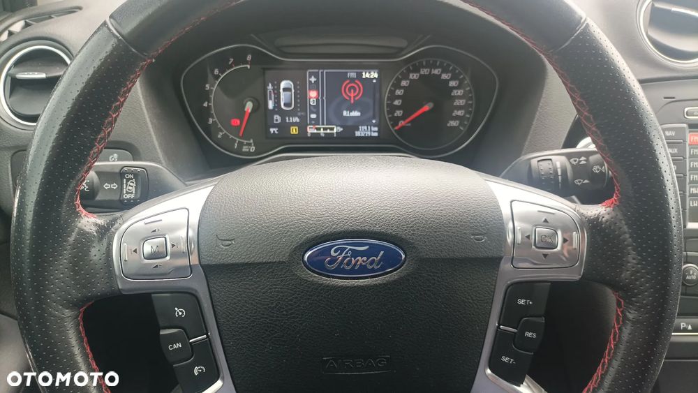 Ford Mondeo 2.0 EcoBoost Titanium S - 20
