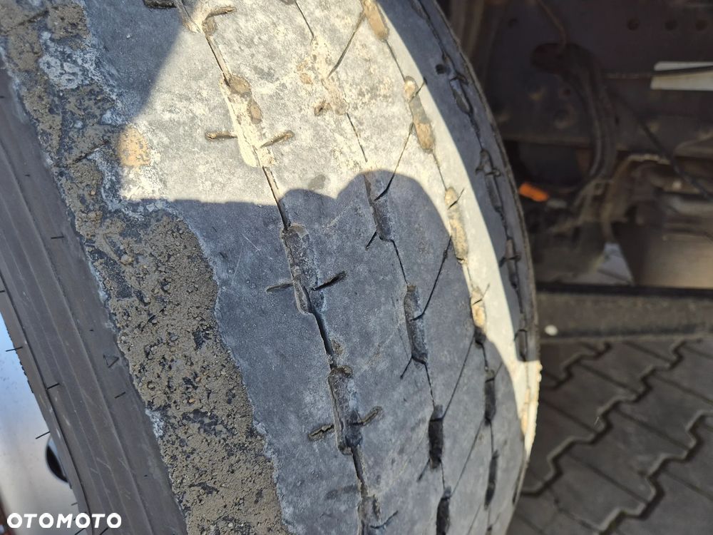 MAN 500 KM, MEGA - 15