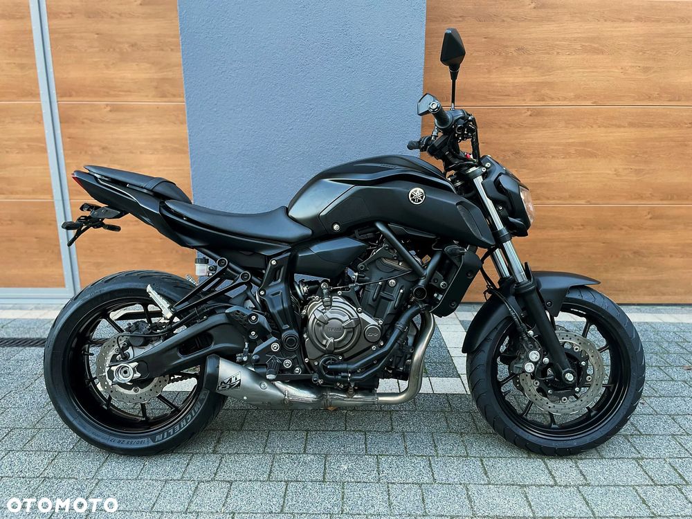Yamaha MT - 2