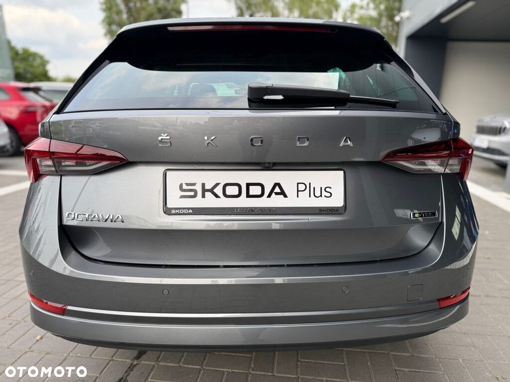 Skoda Octavia - 6