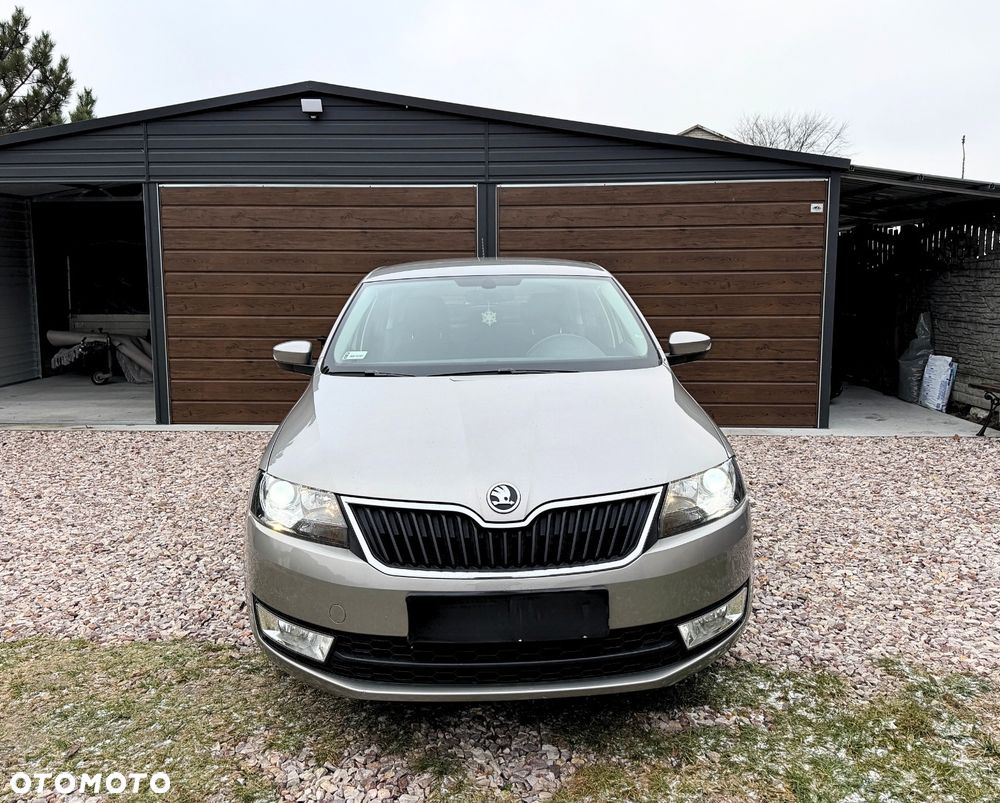 Skoda RAPID 1.4 TSI Style DSG - 2