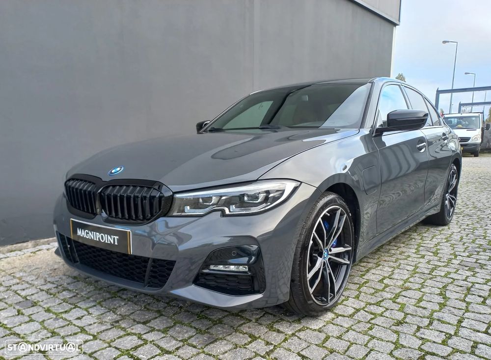 BMW 320 e Pack M Auto - 1
