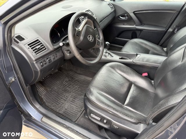 Toyota Avensis 2.2 D-4D Prestige NAVI - 9