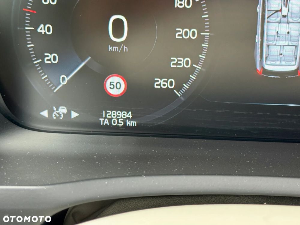 Volvo XC 90 B5 D AWD Inscription 7os - 23