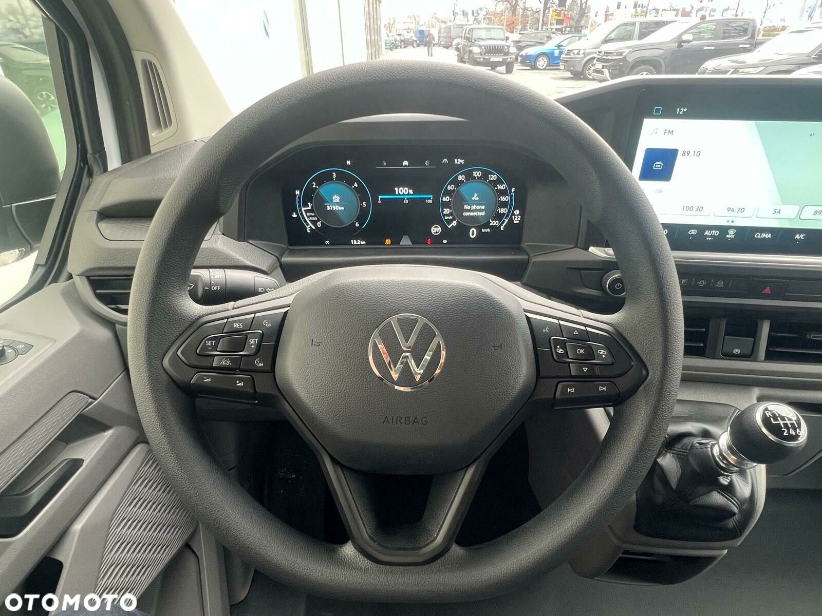 Volkswagen Transporter - 8