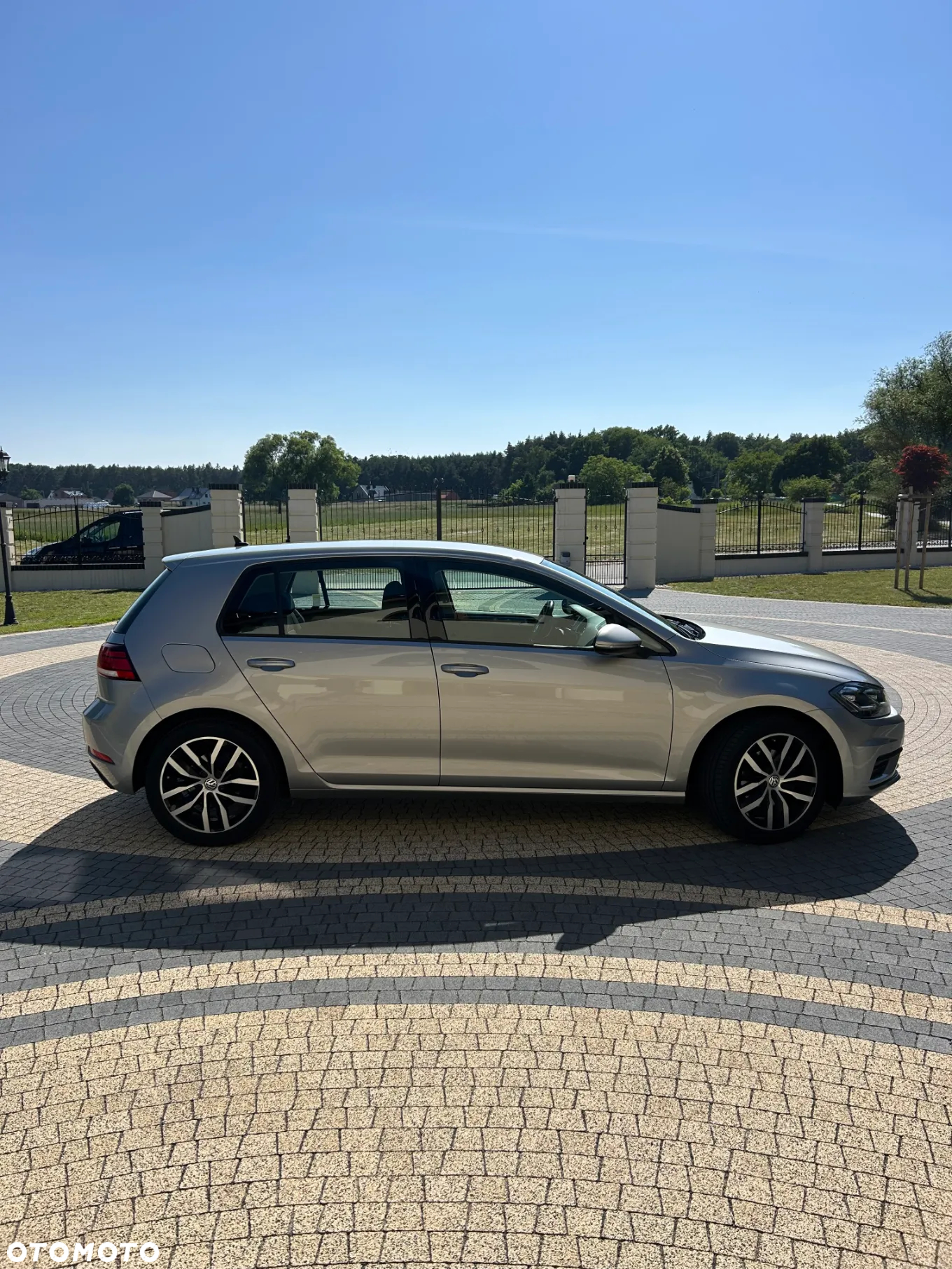 Volkswagen Golf VII 1.6 TDI BMT Trendline - 4