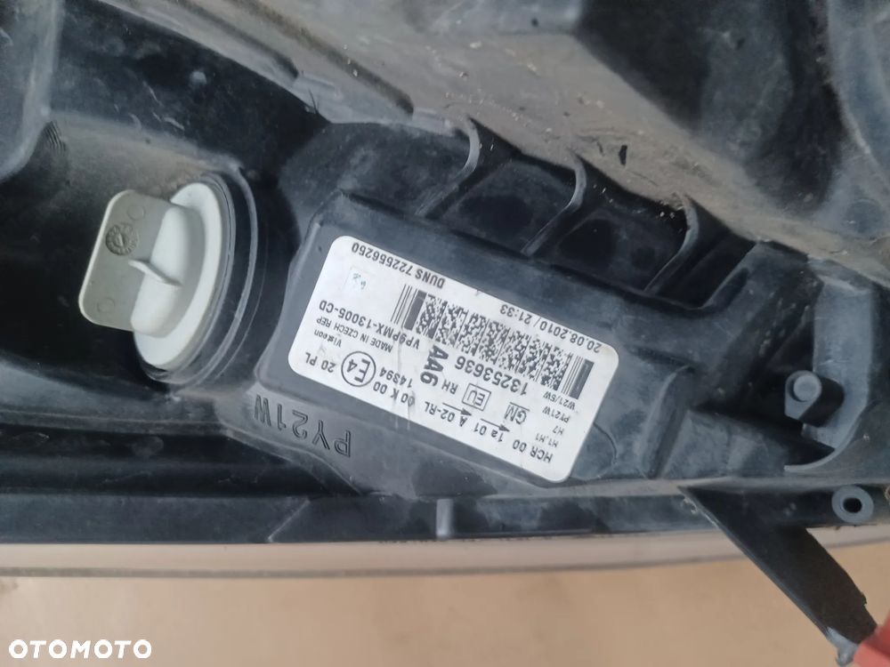 LAMPA PRZEDNIA PRAWA SOCZEWKA MERIVA B - 2