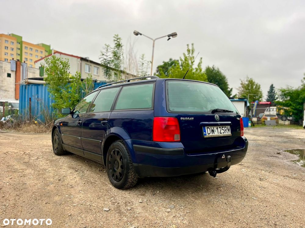 Volkswagen Passat - 7