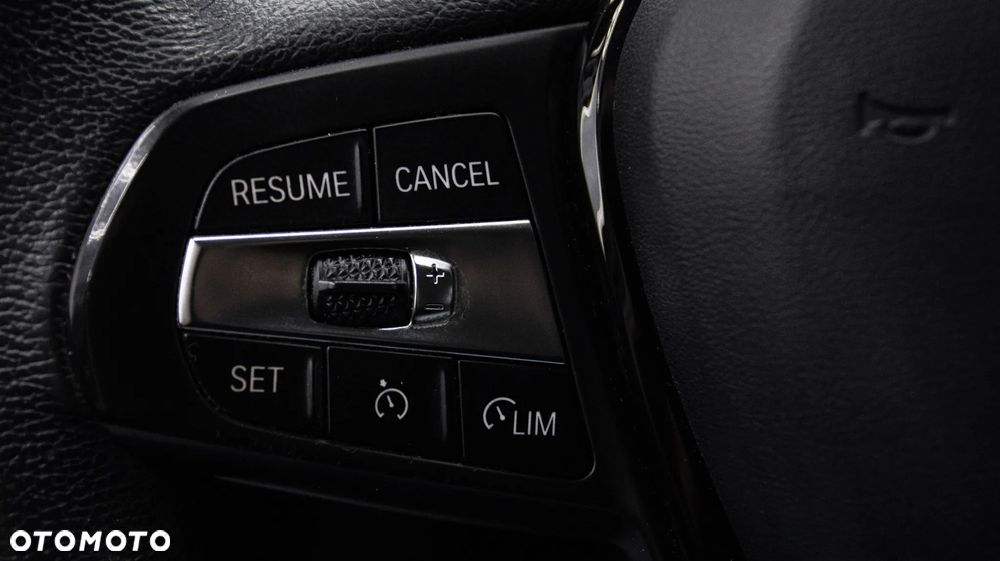 BMW Seria 1 118i Advantage - 19
