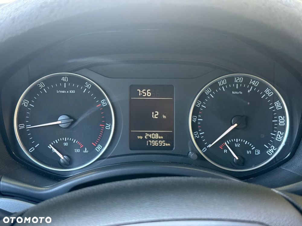 Skoda Octavia - 10