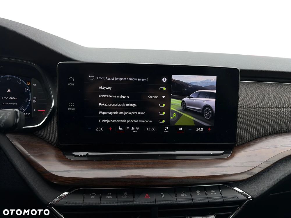 Skoda Octavia 2.0 TSI 4x4 Scout DSG - 27