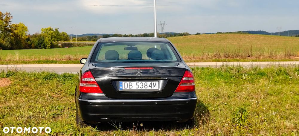 Mercedes-Benz Klasa E 200 Kompressor Automatik Elegance - 23
