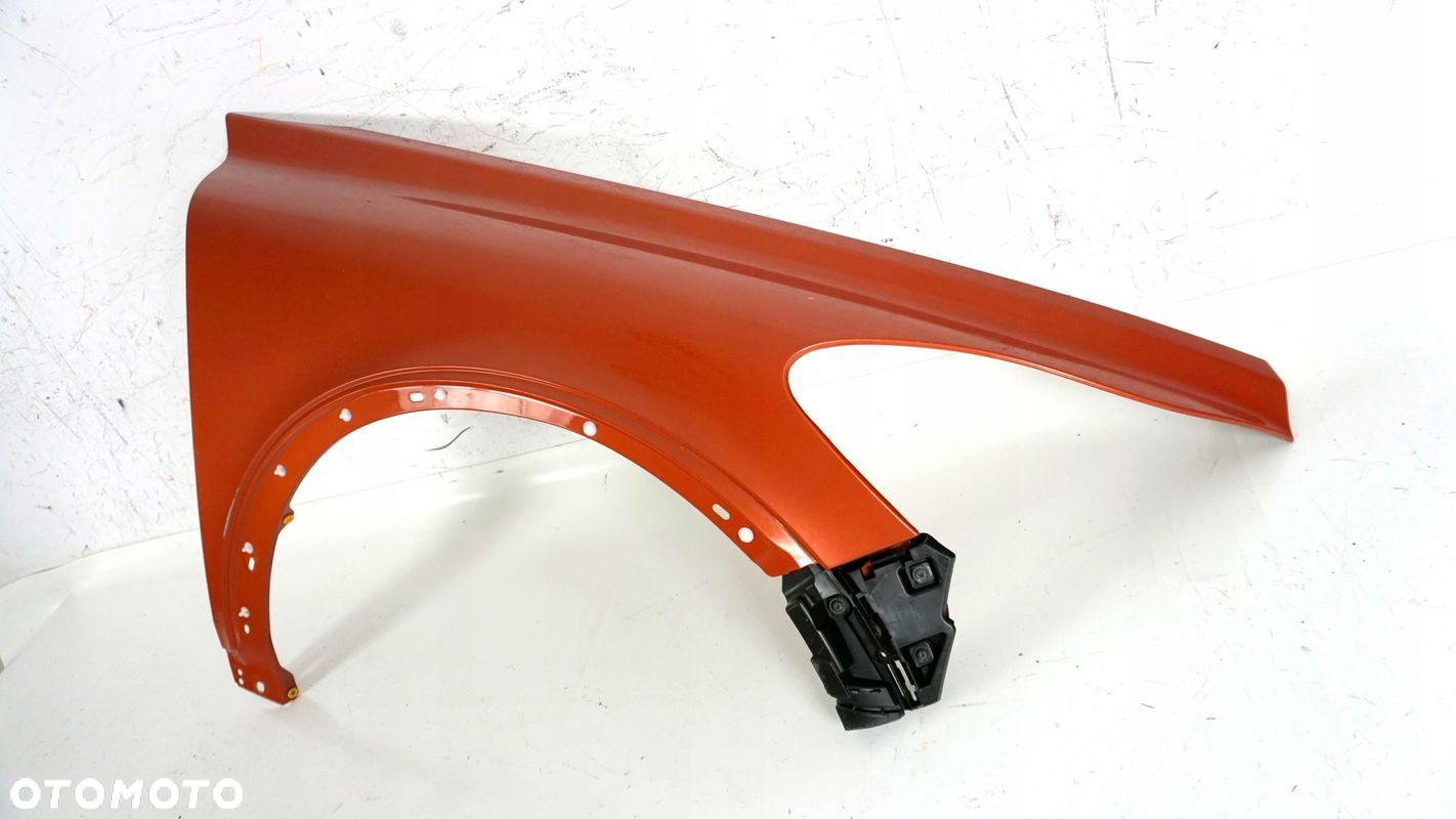 BŁOTNIK PRAWY PRZÓD PRZEDNI VOLVO C30 LIFT 10-13 FL 2010-2013 - 2