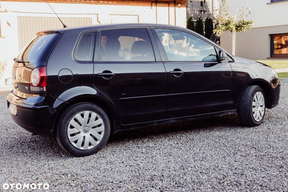Volkswagen Polo 2003 photo 5