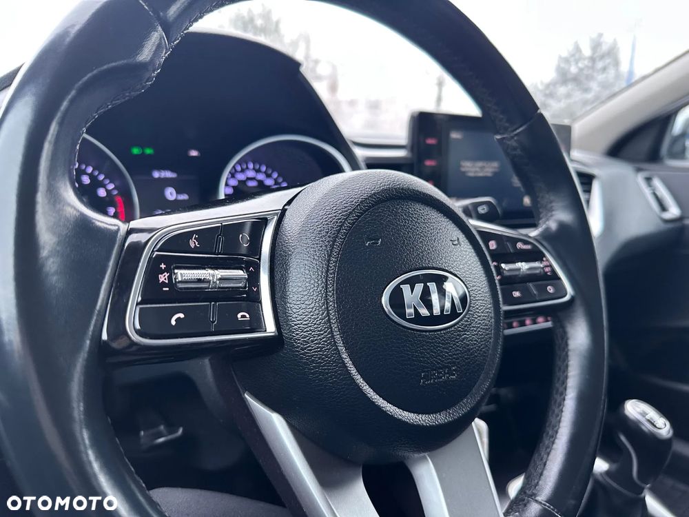 Kia Ceed 1.0 T-GDI M - 21