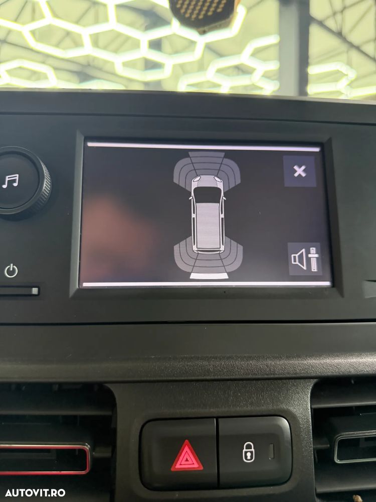 Citroën Berlingo 1.2 PureTech 110 S&S BVM6 Feel - 14