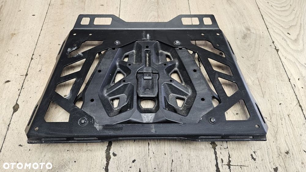 Stelaż płyta SW-Motech Street-Rack - 2