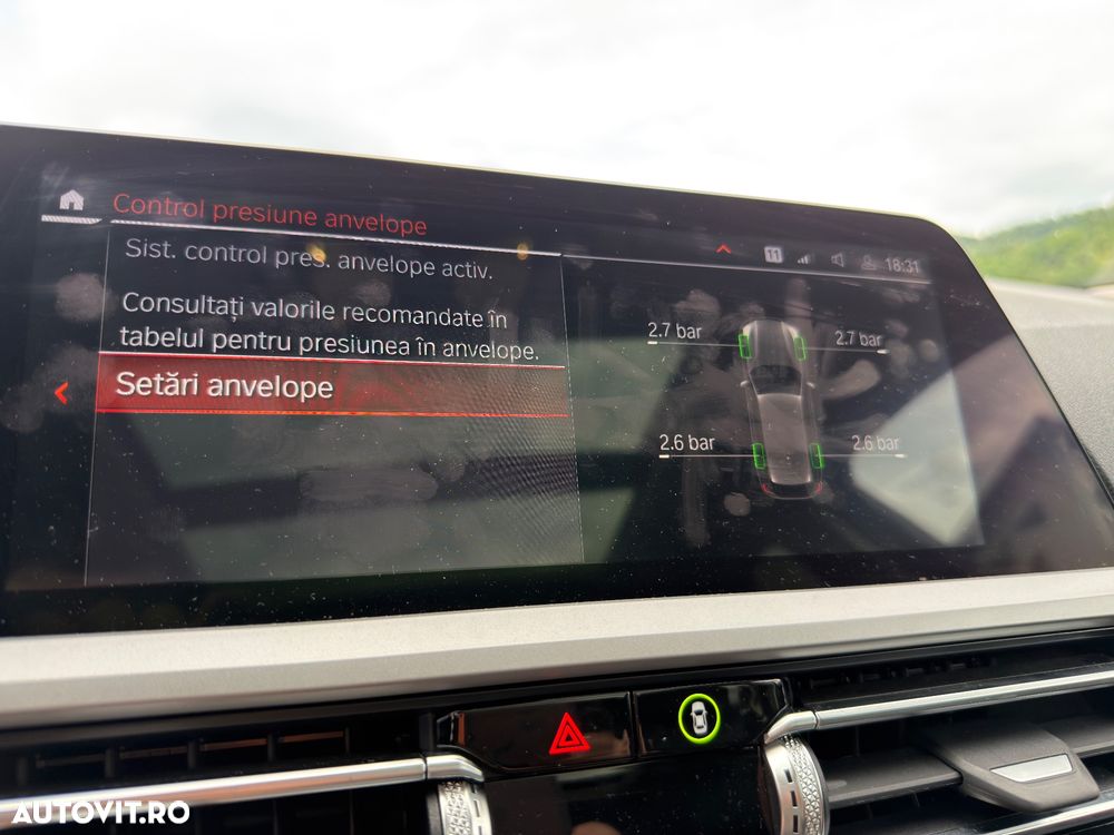 BMW Seria 3 320d Aut. - 35