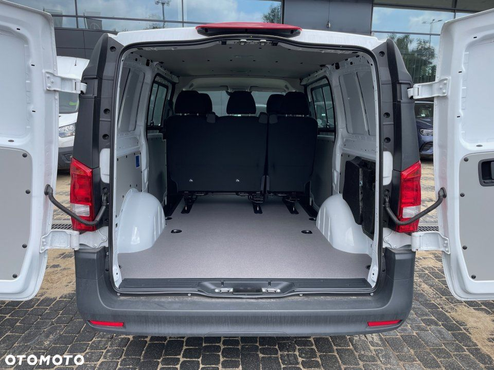 Mercedes-Benz Vito - 15