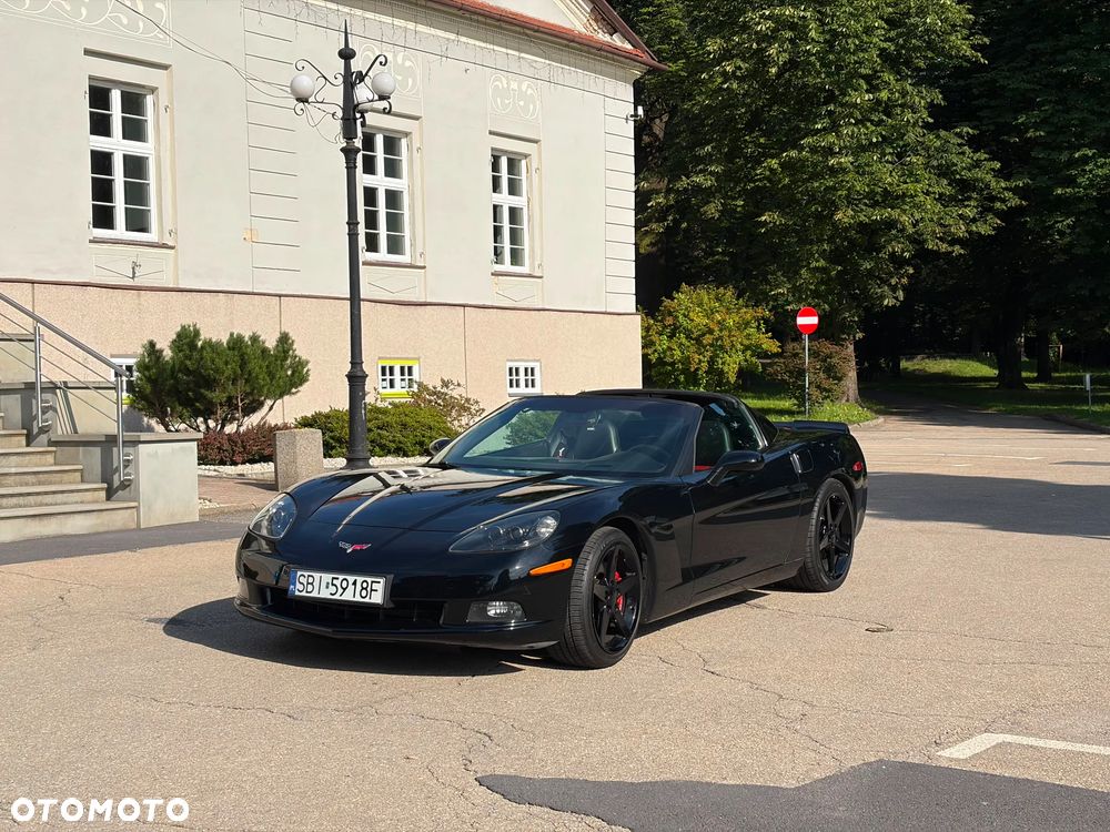 Chevrolet Corvette - 1