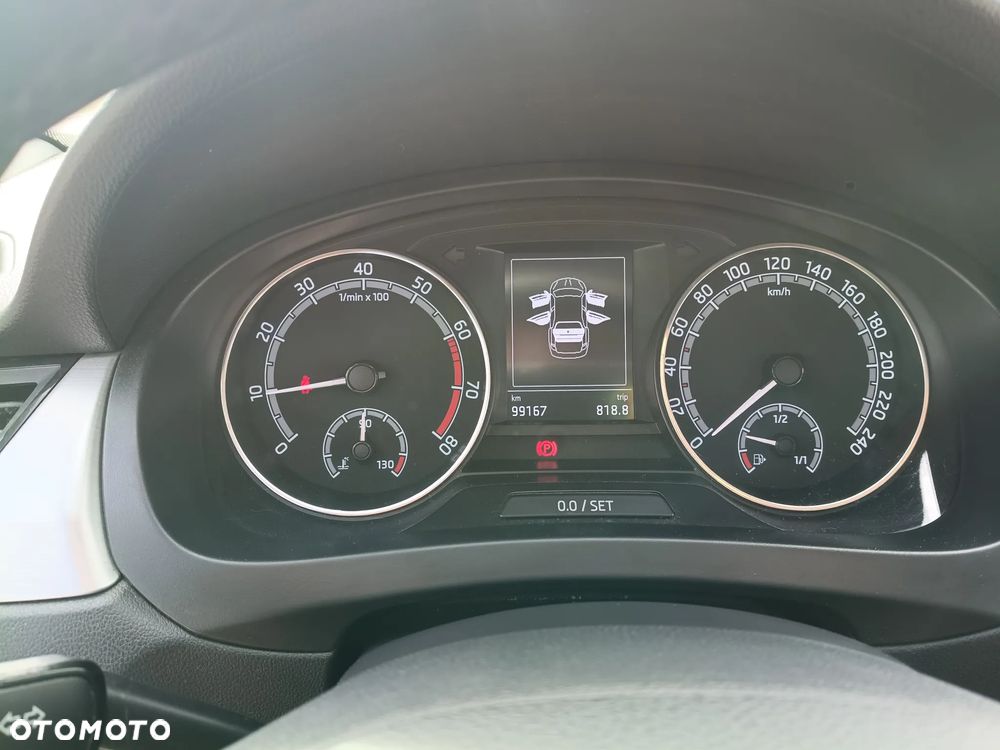 Skoda RAPID 1.0 TSI Ambition - 20