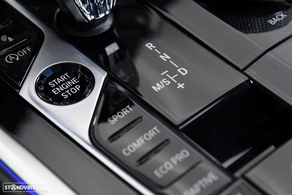 BMW 840 d xDrive - 18