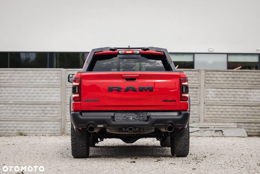 Dodge RAM 1500 5.7 4x4 - 3
