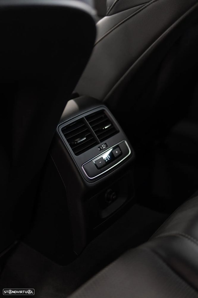Audi A4 40 TDI quattro S line S tronic - 44