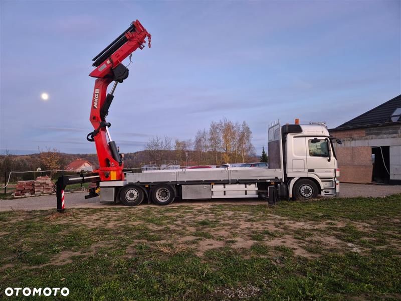 Mercedes-Benz ACTROS - 1