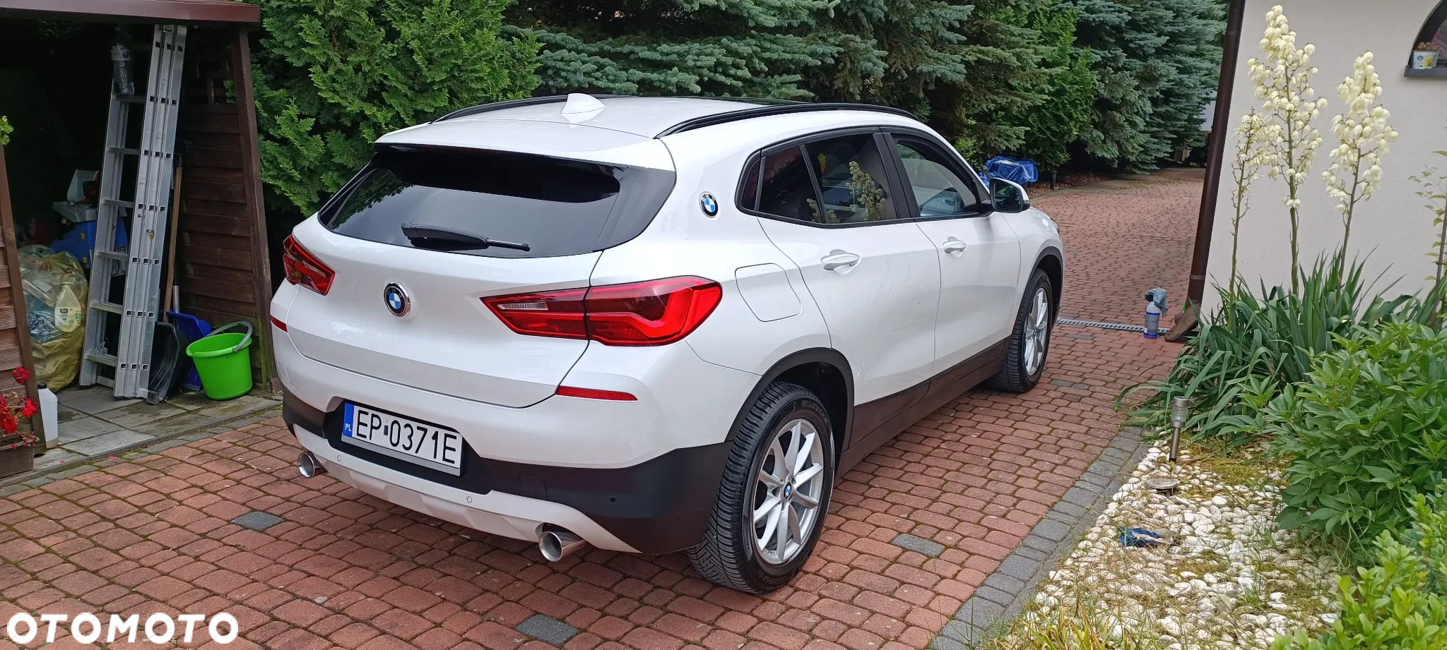 BMW X2 sDrive18d Business Edition - 38