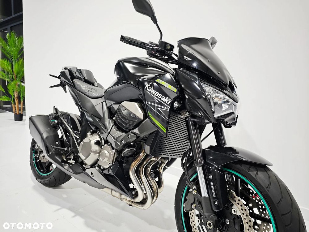 Kawasaki Z - 8