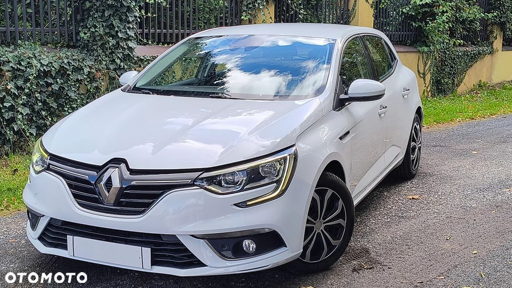 Renault Megane 2019 photo 2