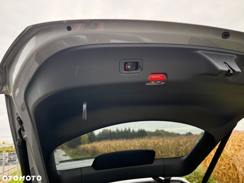 Mercedes-Benz GLC 300 de PHEV 4-Matic AMG Line - 11