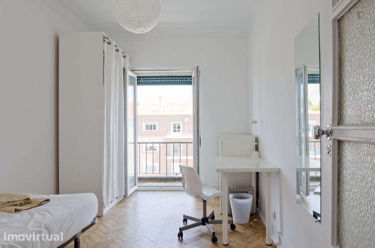Quarto - localizado em Alvalade Lisbon - Grande imagem: 2/31