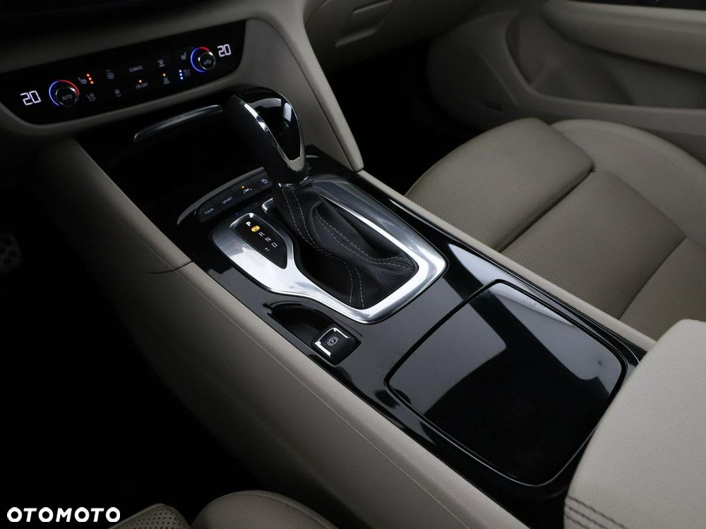 Opel Insignia 2.0 CDTI 4x4 Innovation S&S - 30