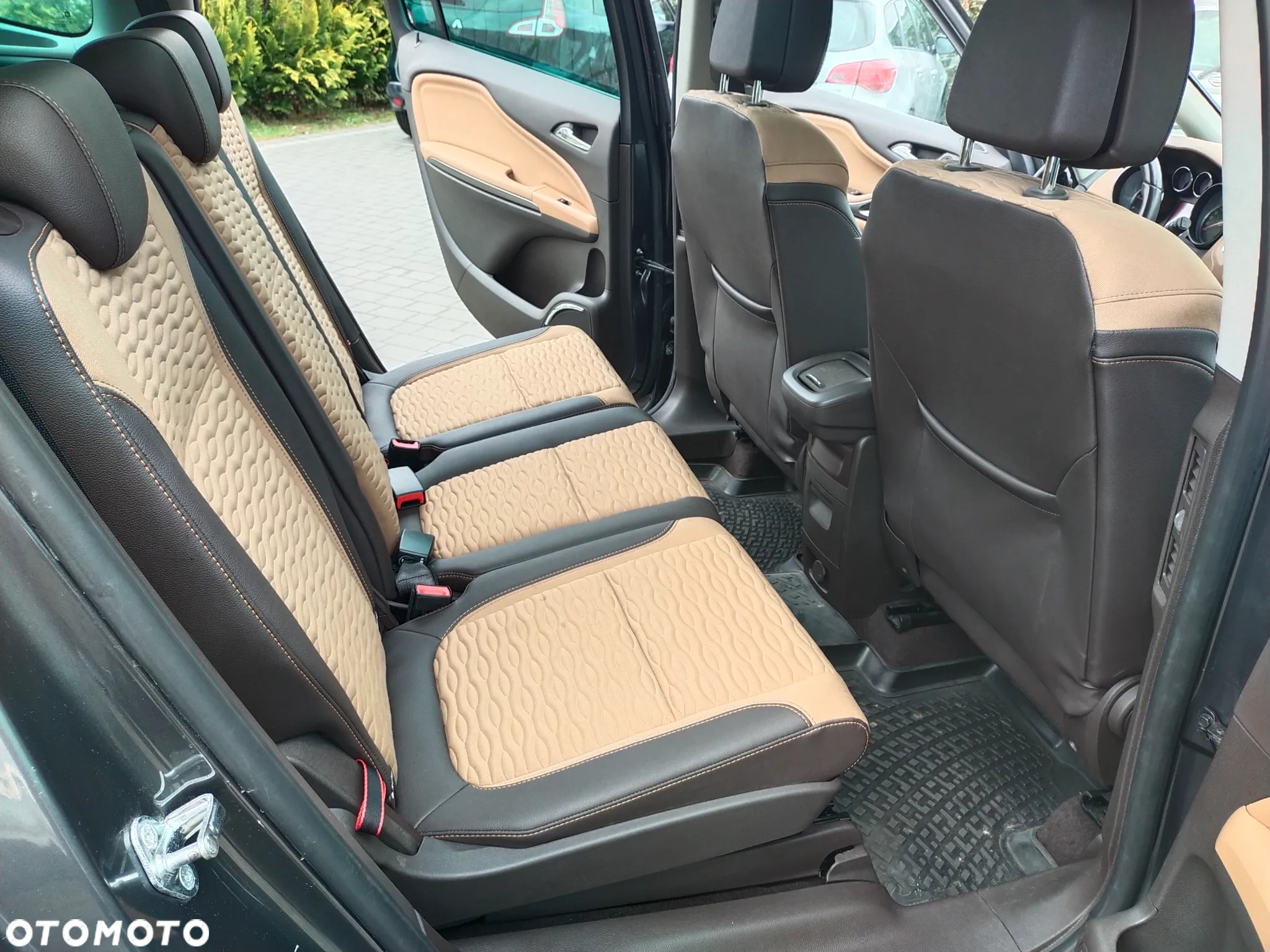 Opel Zafira Tourer 2.0 CDTI Automatik Style - 20