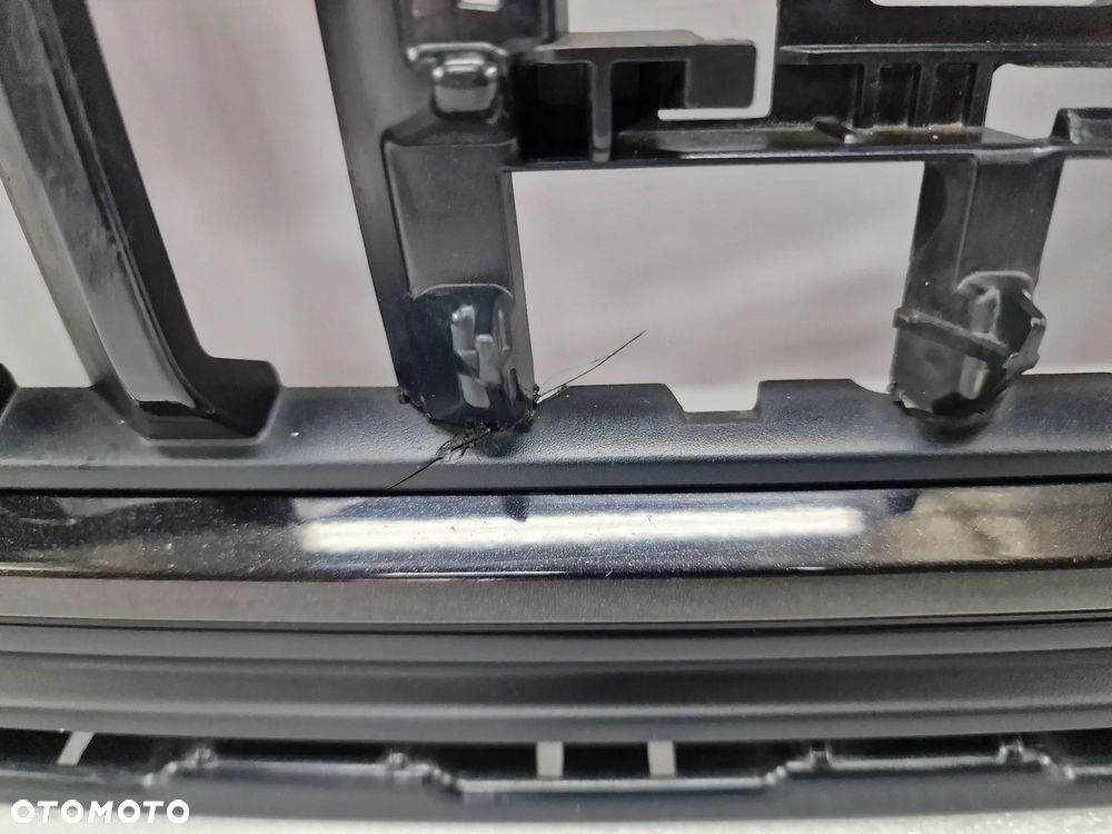 SKODA SCALA 657 18- CZARNA ATRAPA / GRILL PRZEDNI PRZÓD , NR 657853653 , NR AUKCJI GL351 - 12