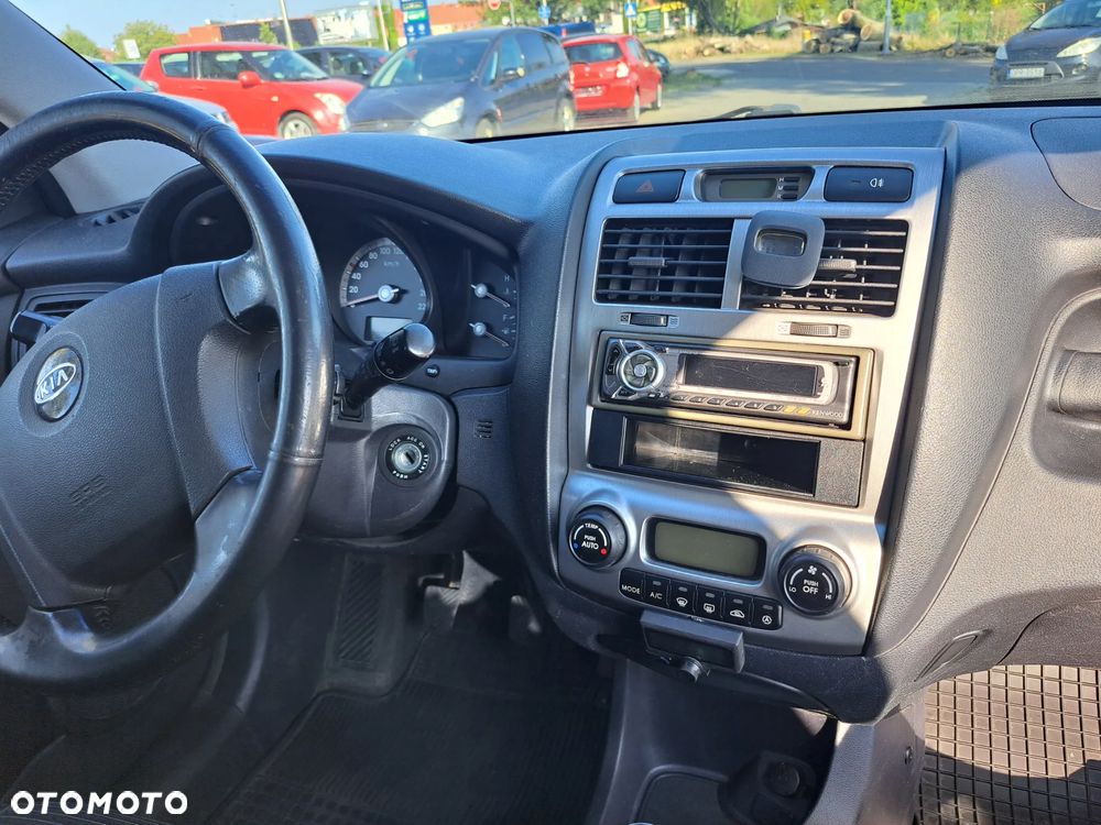 Kia Sportage 2.0 CRDi Expedition + - 24