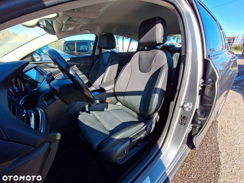 Opel Insignia 1.5 T Innovation S&S - 14