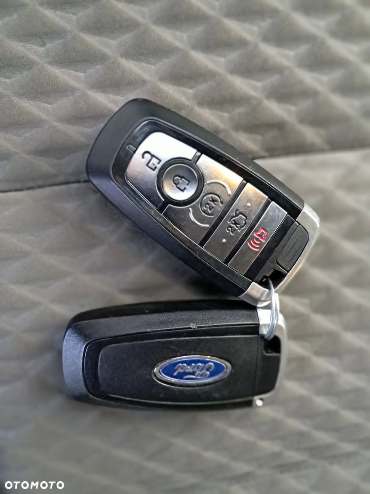 Ford Kuga 1.5 EcoBoost 4WD Trend - 20