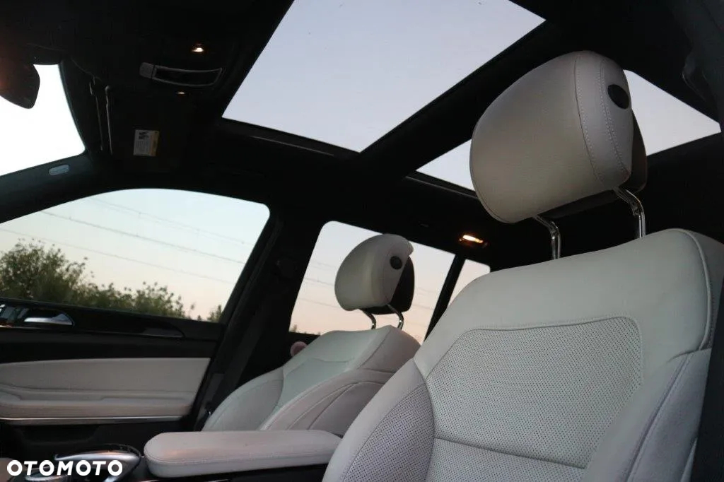 Mercedes-Benz GLS 500 4-Matic - 15