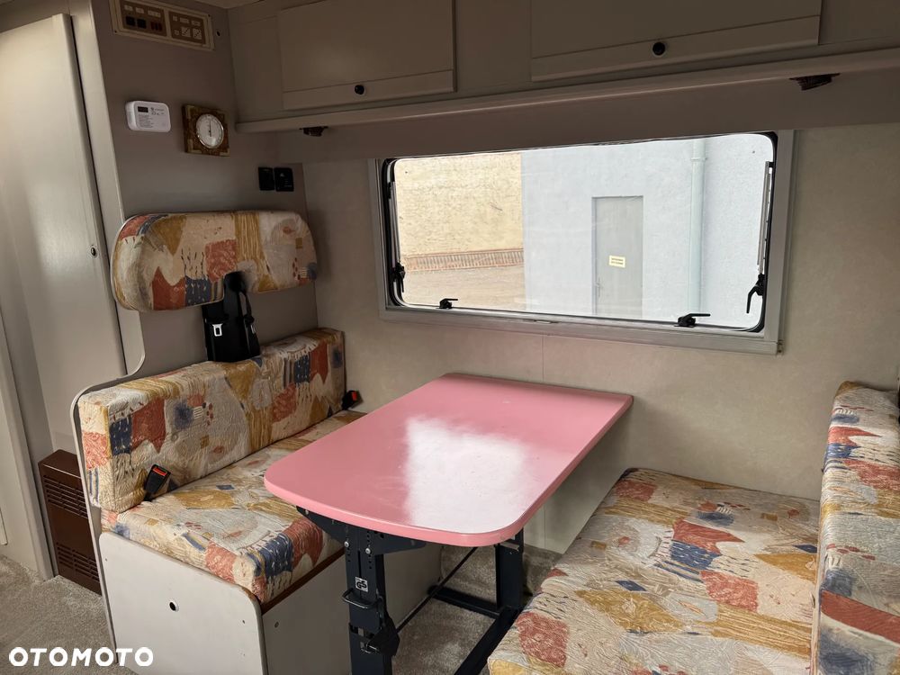 Ford Transit - 22