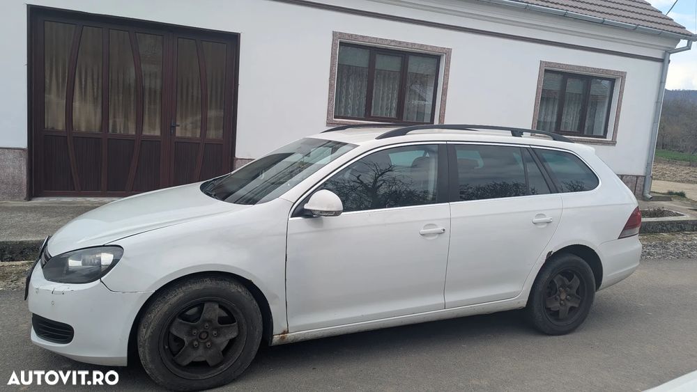 Volkswagen Golf 2.0 TDI BlueMotion Technology Comfortline - 1