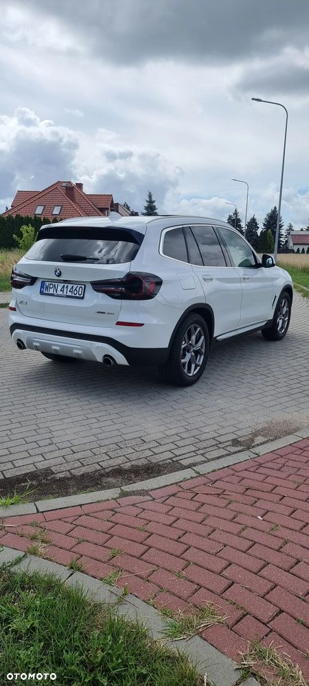 BMW X3 xDrive30i Luxury Line - 3