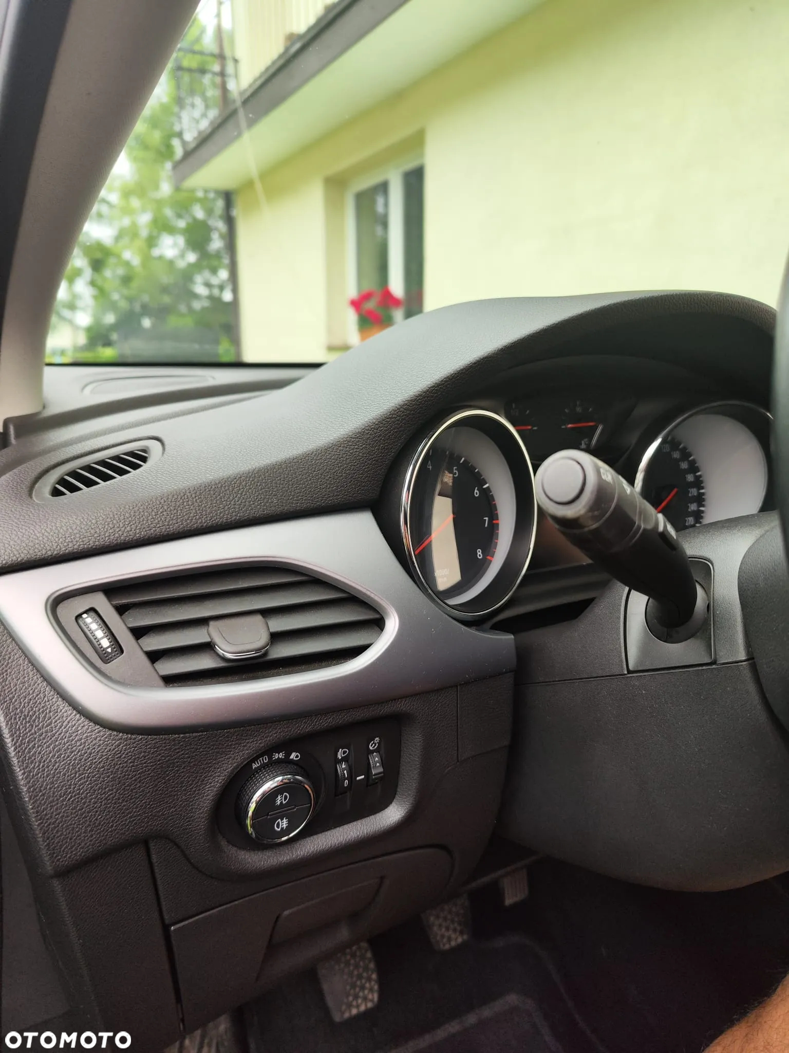 Opel Astra V 1.4 T Enjoy - 8