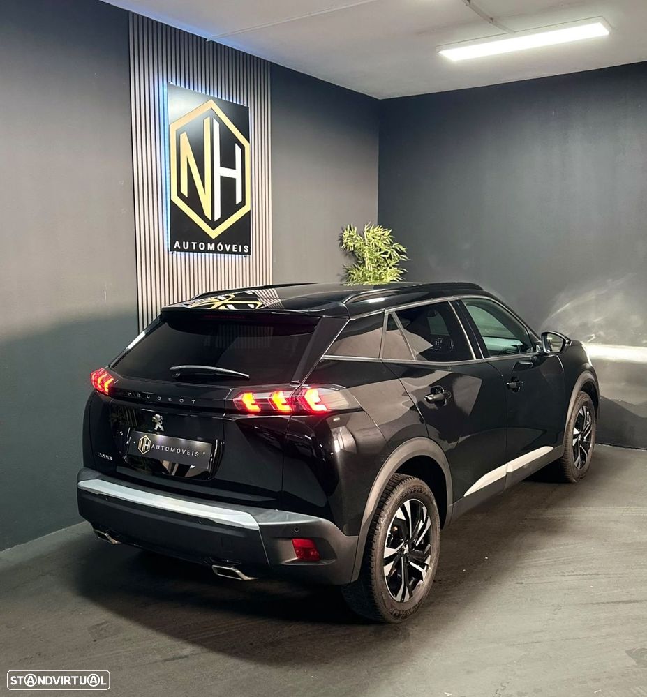 Peugeot 2008 1.2 PureTech Allure EAT8 - 4