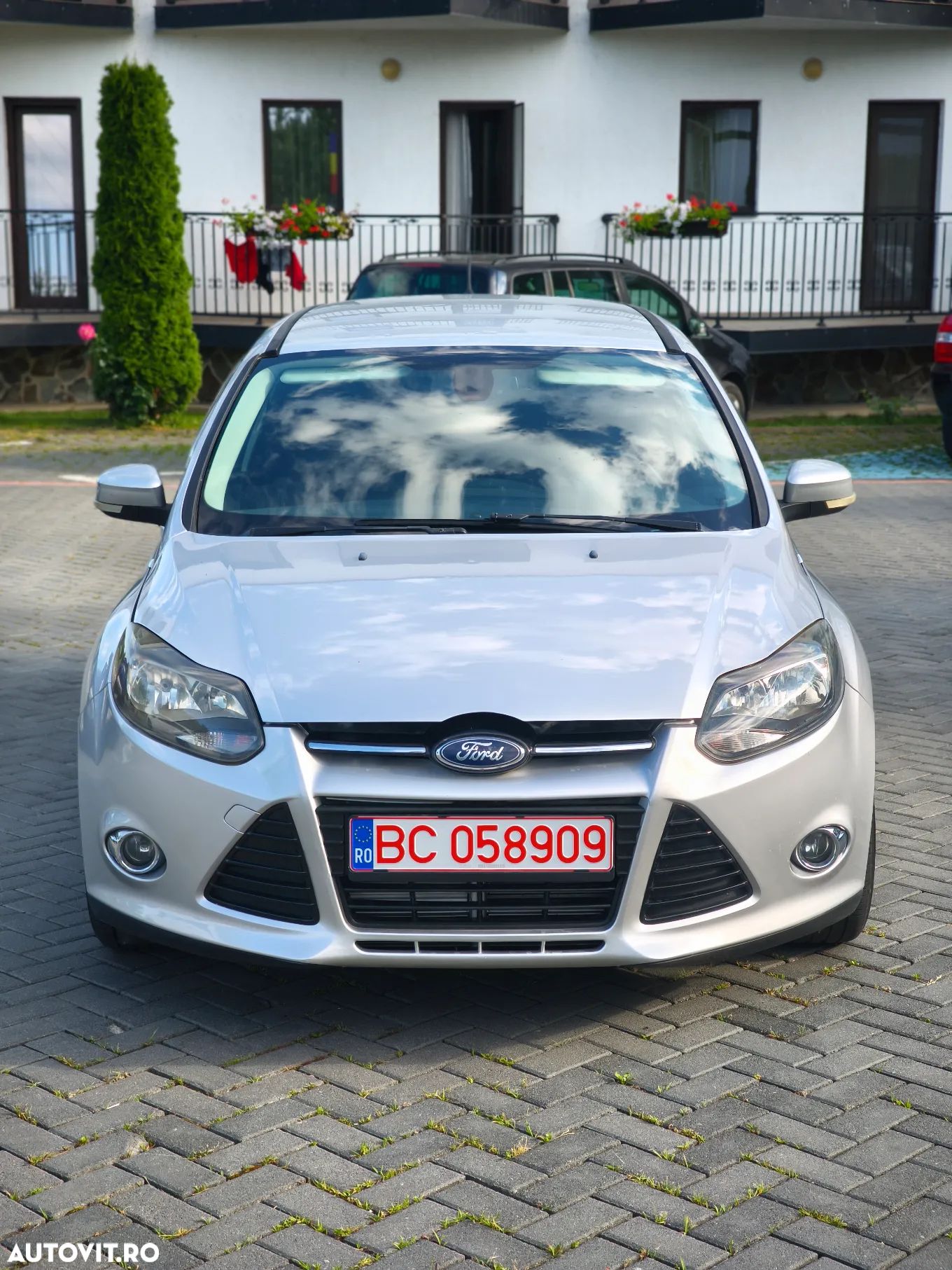 Ford Focus - 1