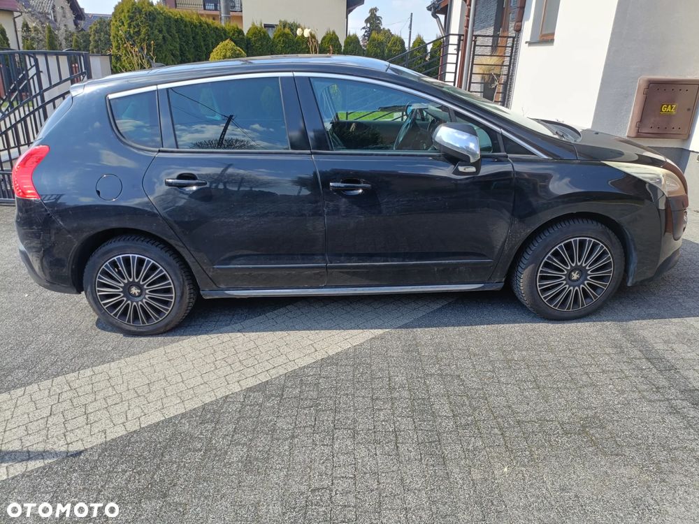 Peugeot 3008 HDi FAP 150 Platinum - 3