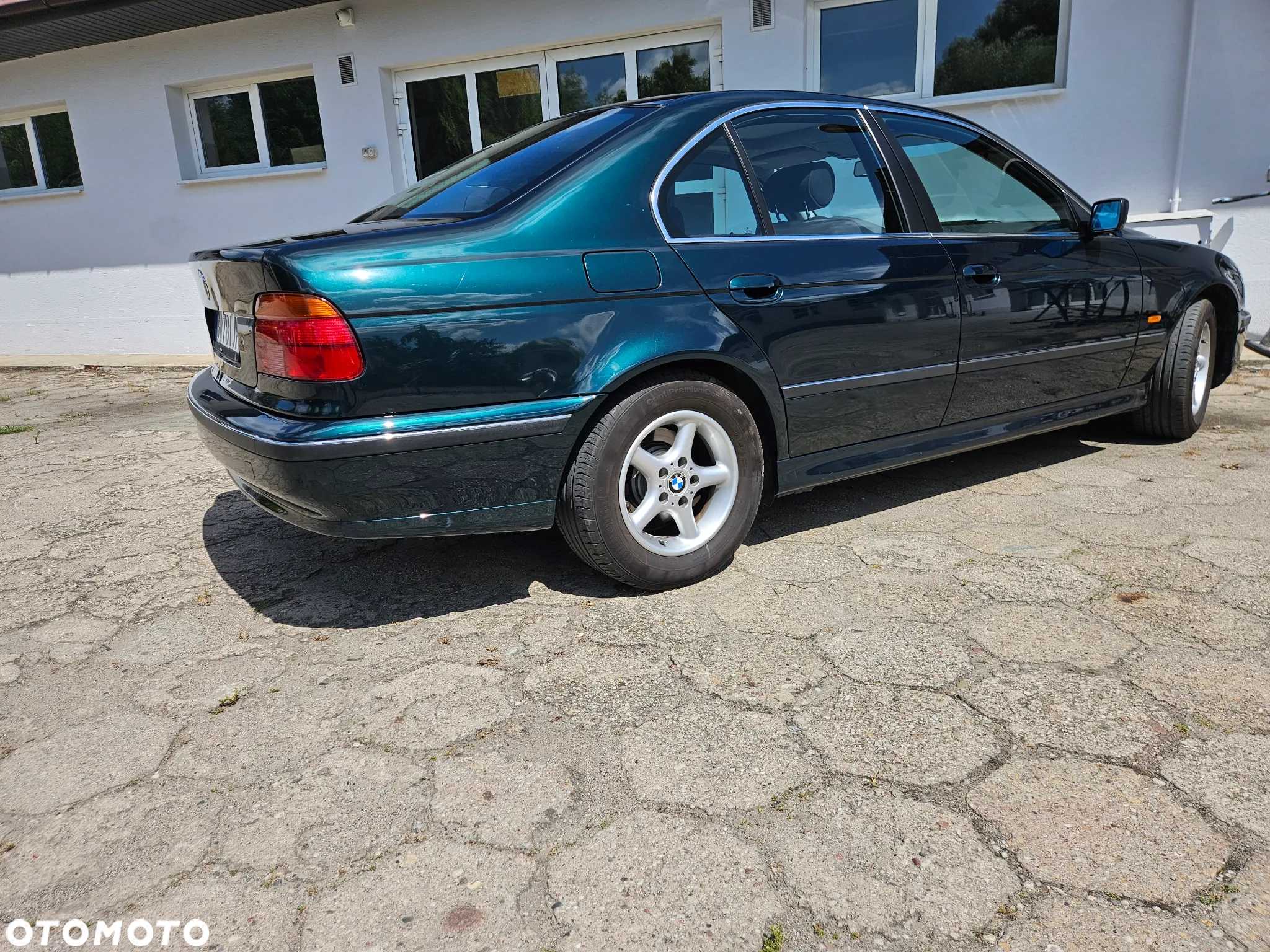 BMW Seria 5 520i - 4