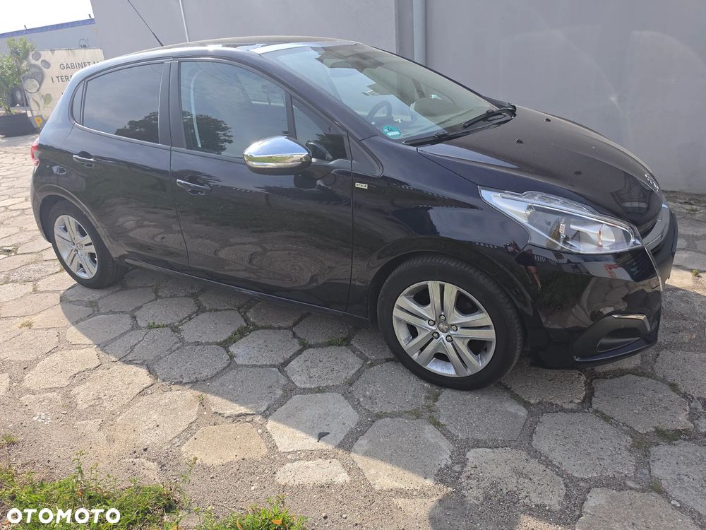 Peugeot 208 82 PureTech Style - 3